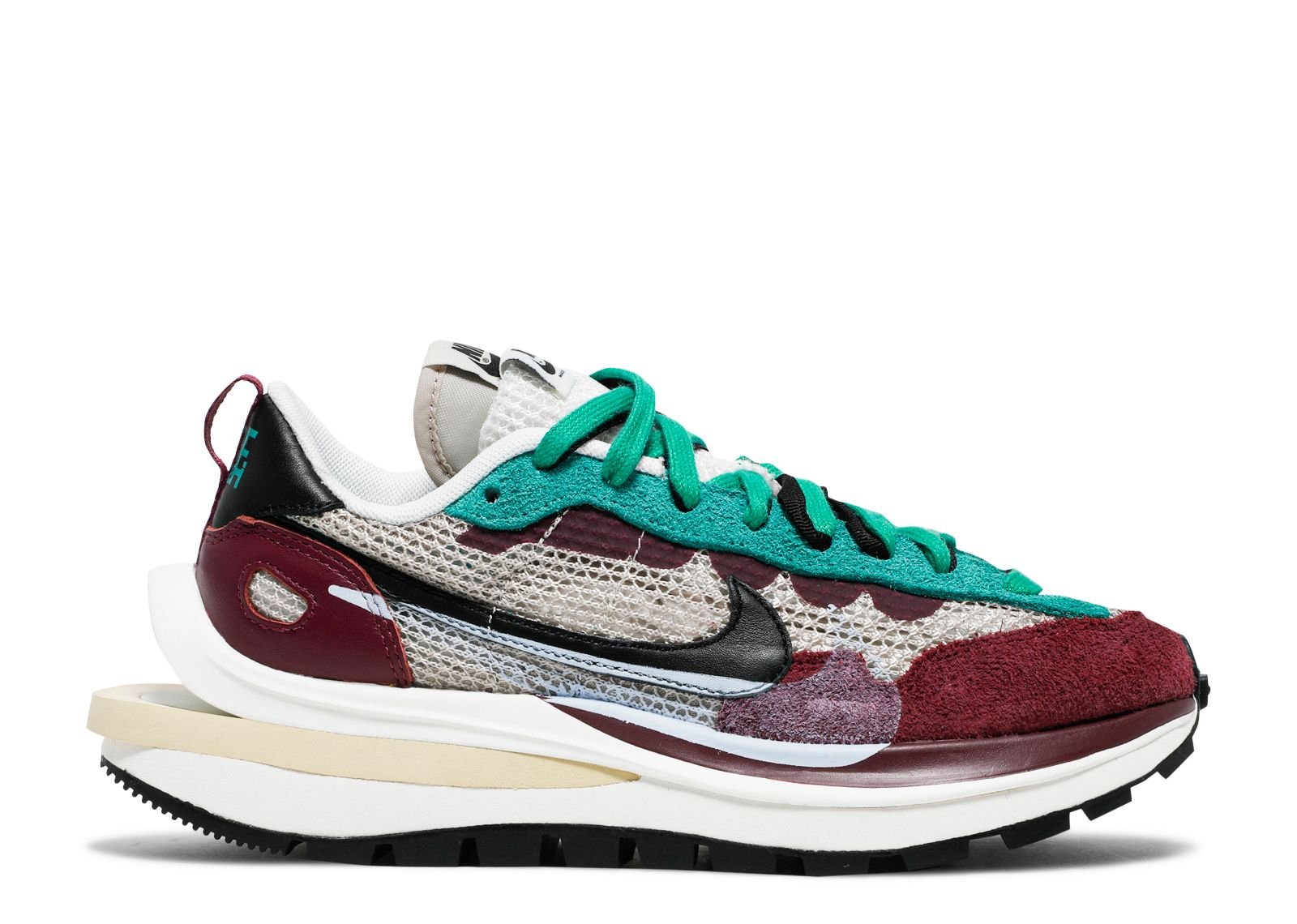 Nike sacai Vaporwaffle 'Villain Red Neptune Green' - SoleTradesCo